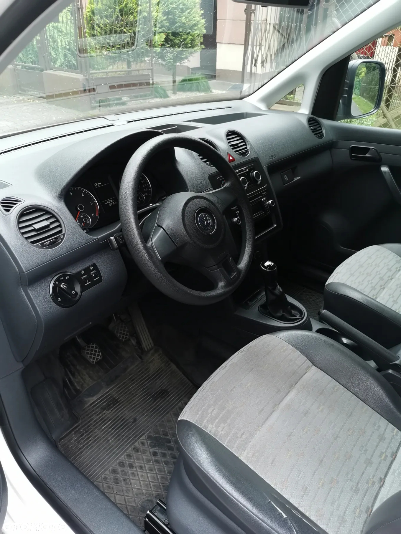 Volkswagen Caddy 1.6 TDI - 8