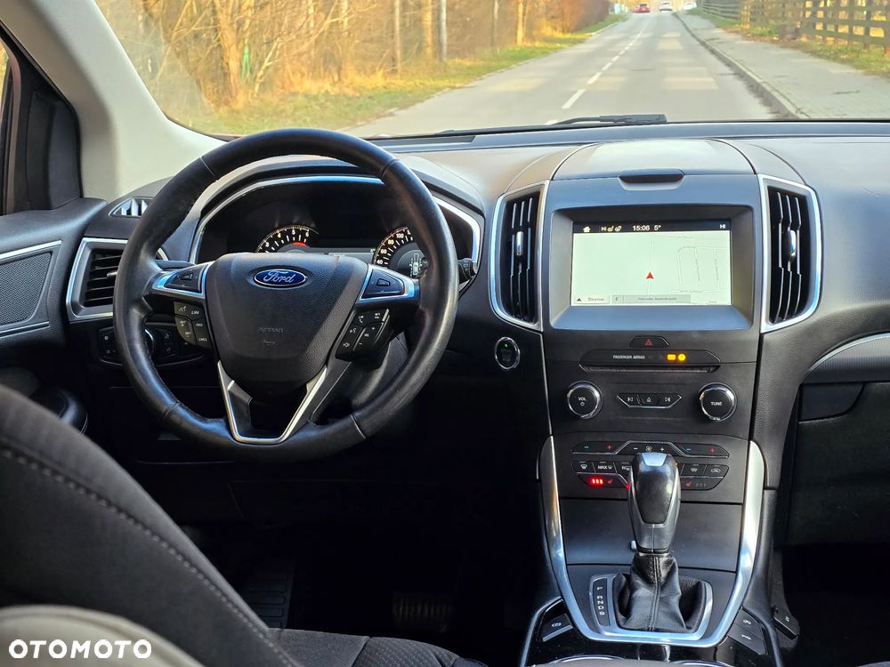 Ford Edge 2.0 TDCi Bi-Turbo 4x4 Titanium - 27
