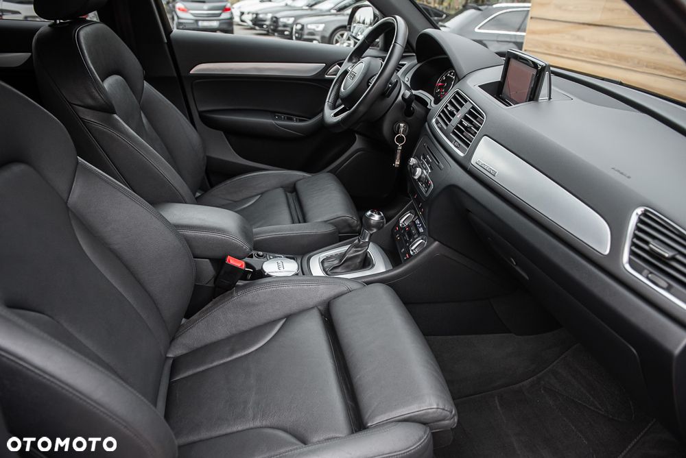 Audi Q3 2.0 TFSI Quattro S tronic - 33