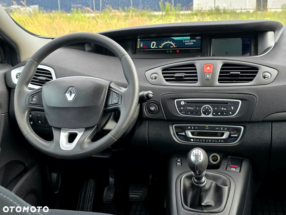 Renault Grand Scenic dCi 130 FAP Dynamique - 21