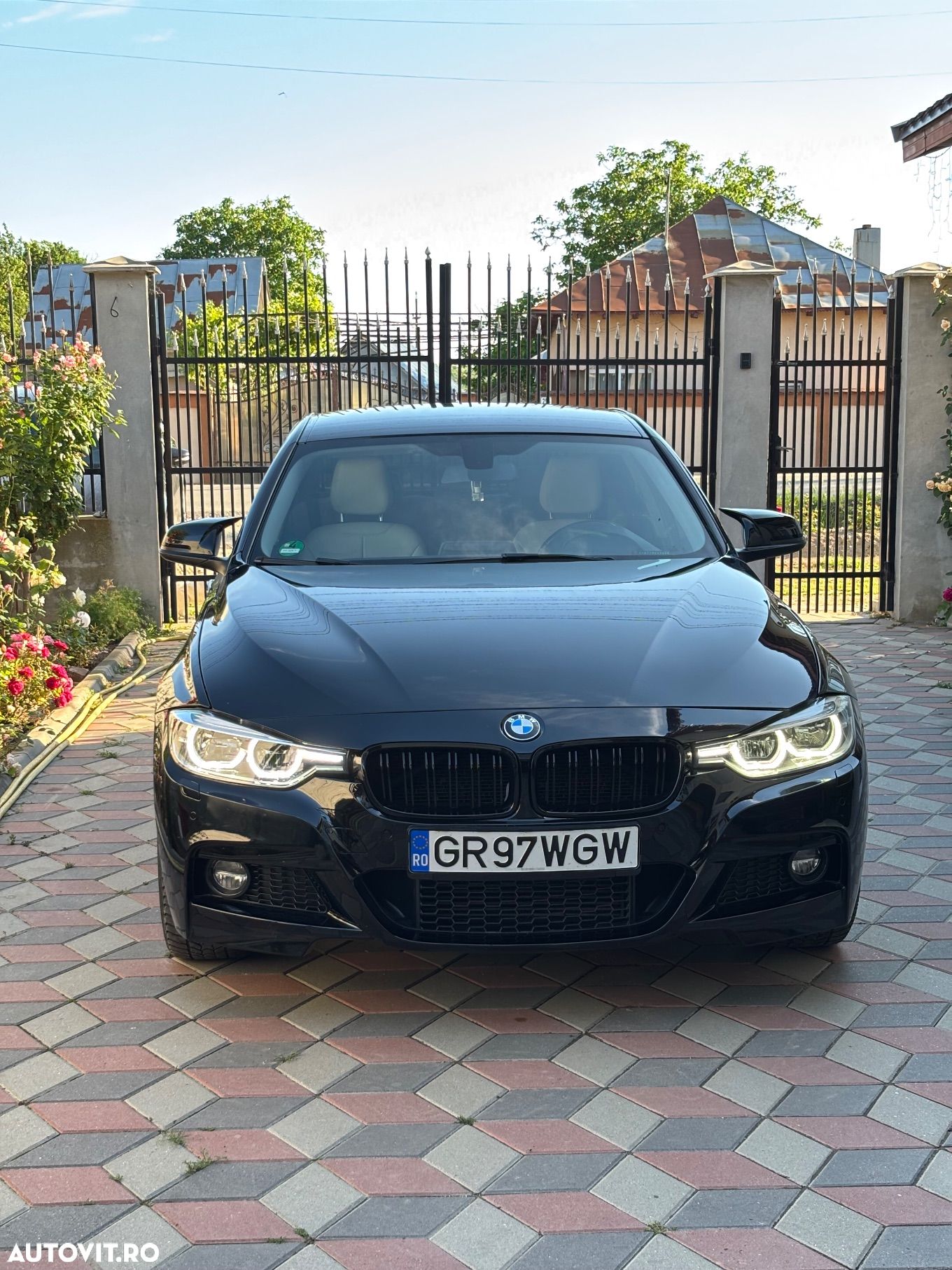 BMW Seria 3 316d Touring Aut. Advantage - 1