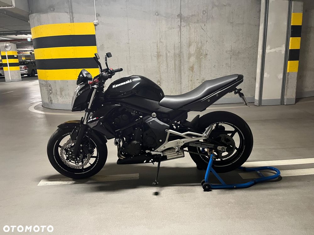 Kawasaki ER - 4