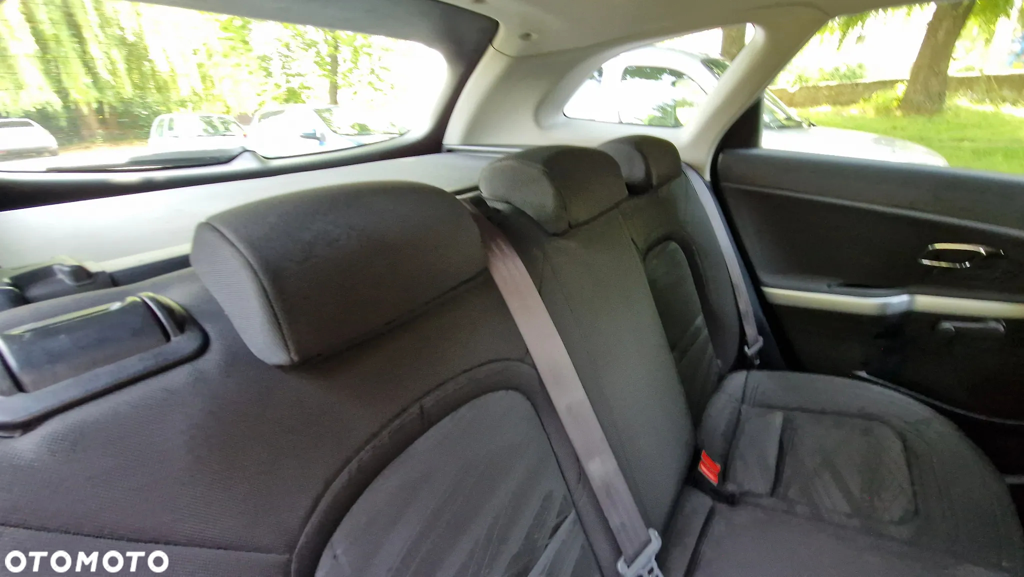 Kia Ceed 1.6 GDI Platinum Edition - 30