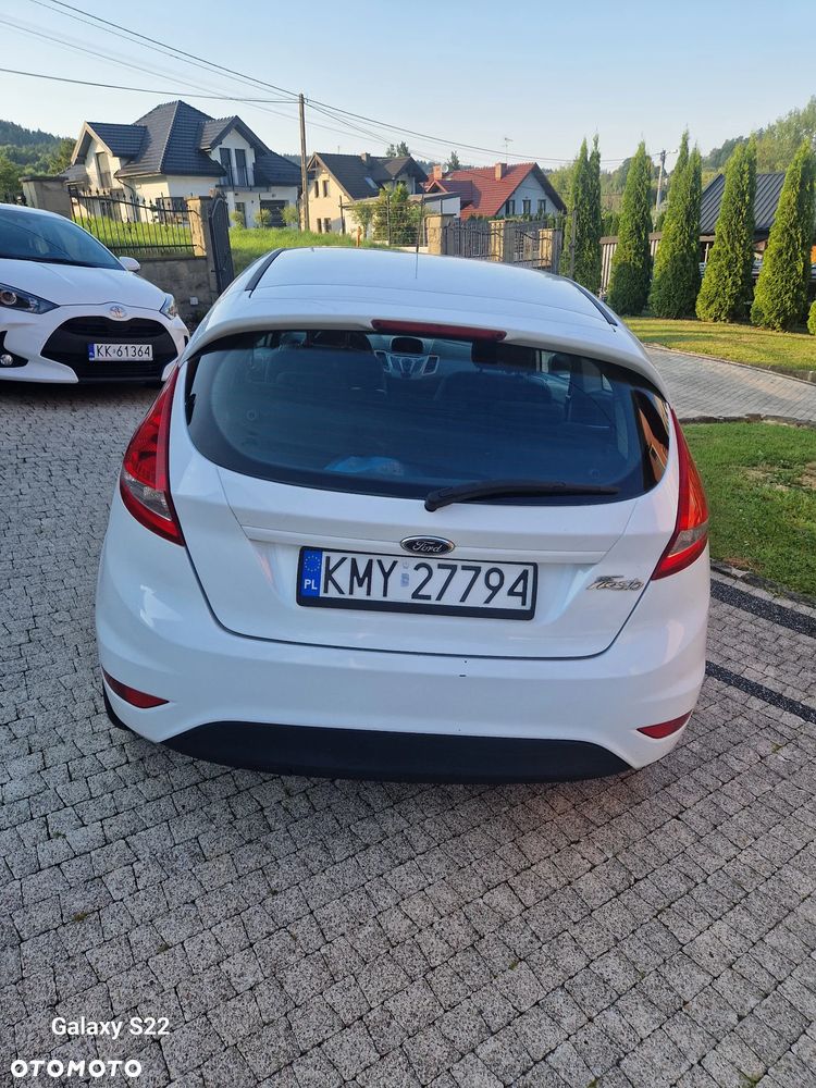 Ford Fiesta 1.25 Ambiente EU5 - 5