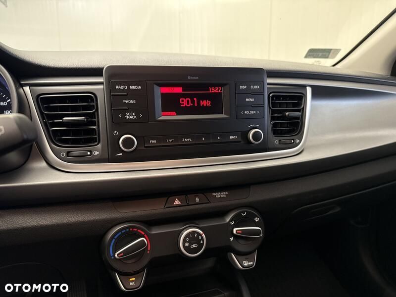 Kia Rio 1.2 M - 15