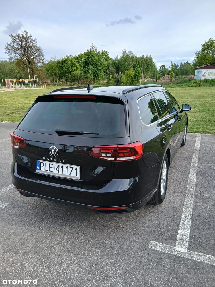 Volkswagen Passat 2.0 TDI SCR DSG Conceptline - 5