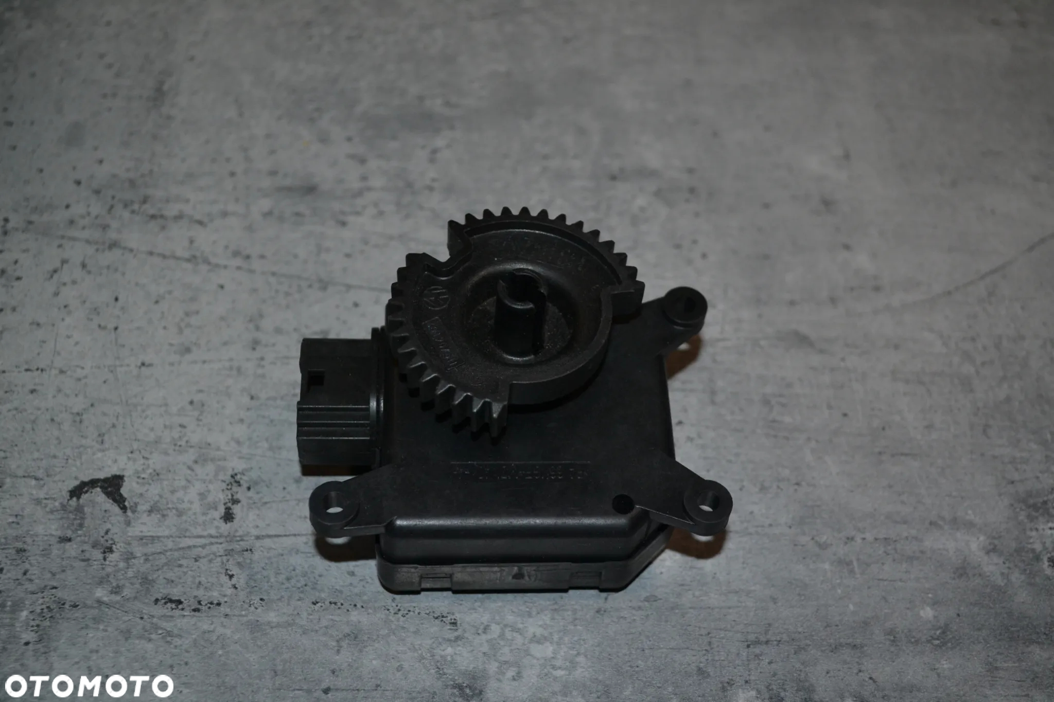 VW POLO 9N SEAT IBIZA AUDI A2 SKODA FABIA SILNICZEK REGULACJI KLAP NAGRZEWNICY 309368201BE - 2