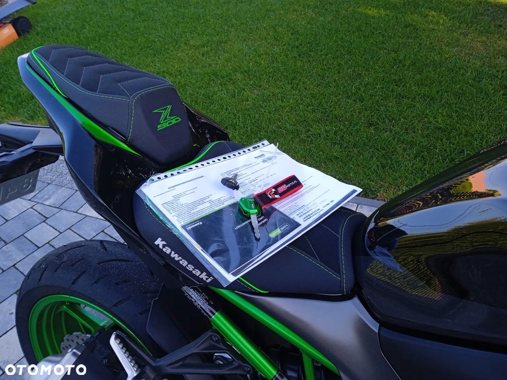 Kawasaki Z 900 - 10