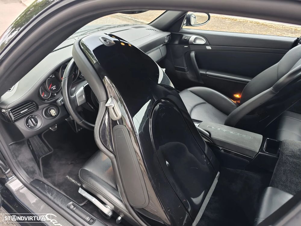 Porsche 911 (997) Carrera 4 S - 35
