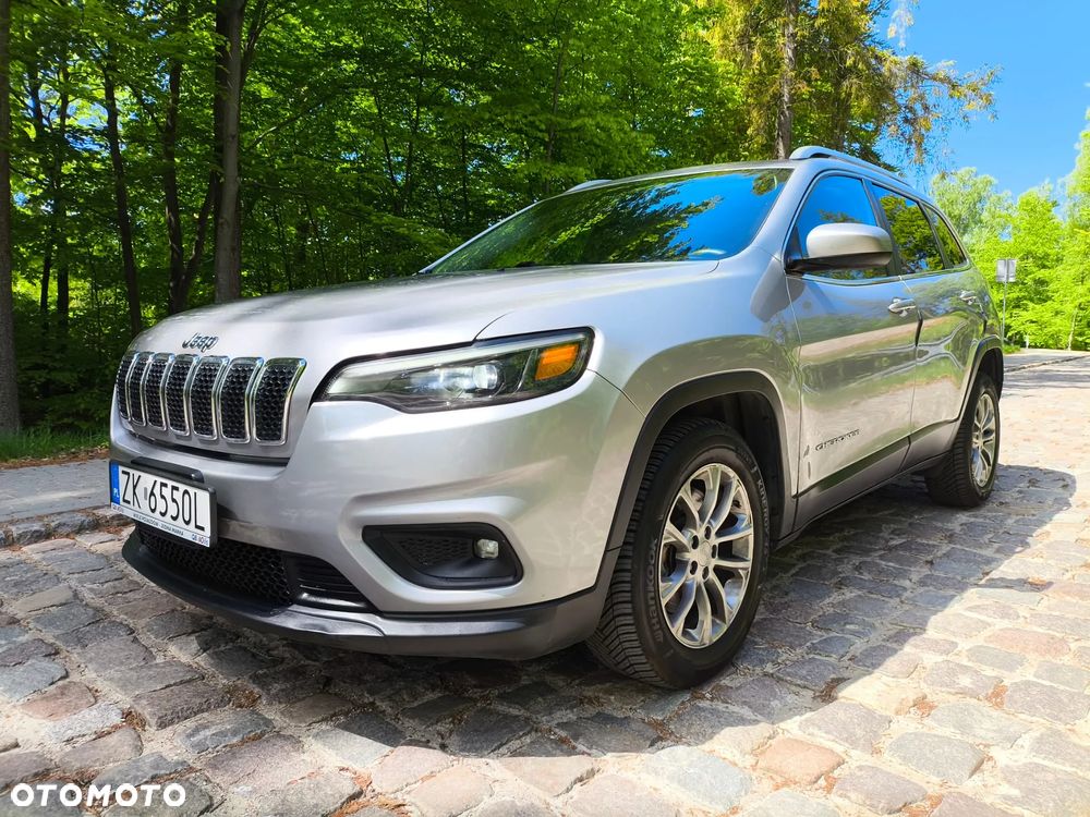 Jeep Cherokee - 11