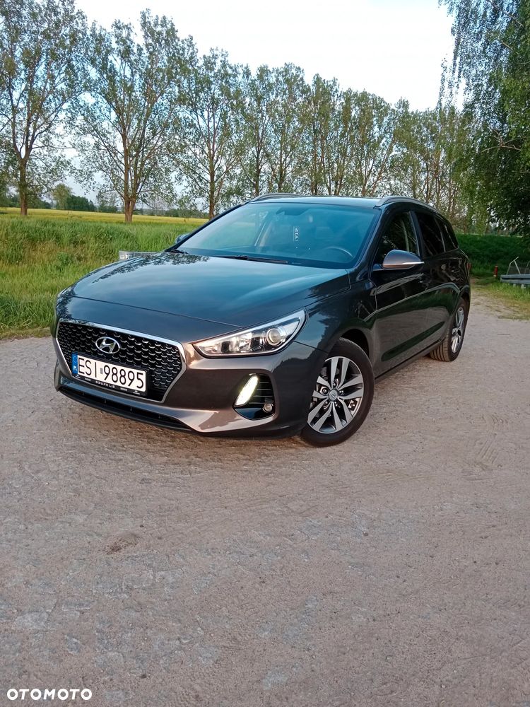 Hyundai i30 1.6 CRDi Classic + - 1
