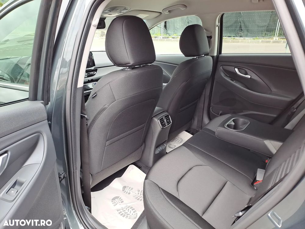 Hyundai i30 - 17