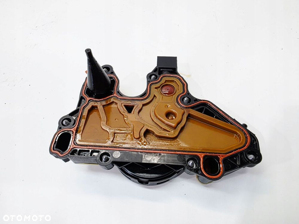 ODMA SEPARATOR OLEJU AUDI A4 B9 A5 Q5 FY 2.0 TFSI 06K103495AN - 3