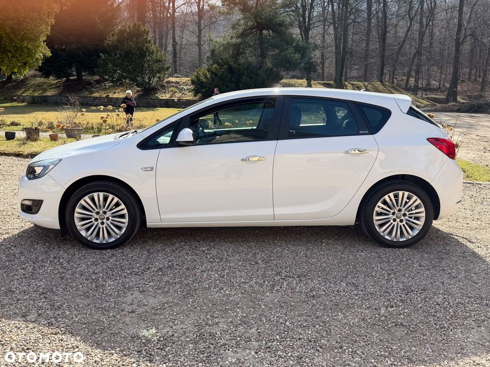 Opel Astra 1.4 Turbo Active - 4