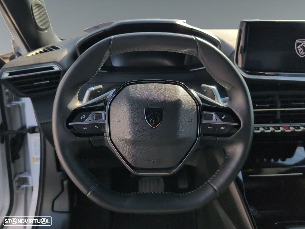 Peugeot 2008 1.2 Hybrid Allure e-DCS6 - 13