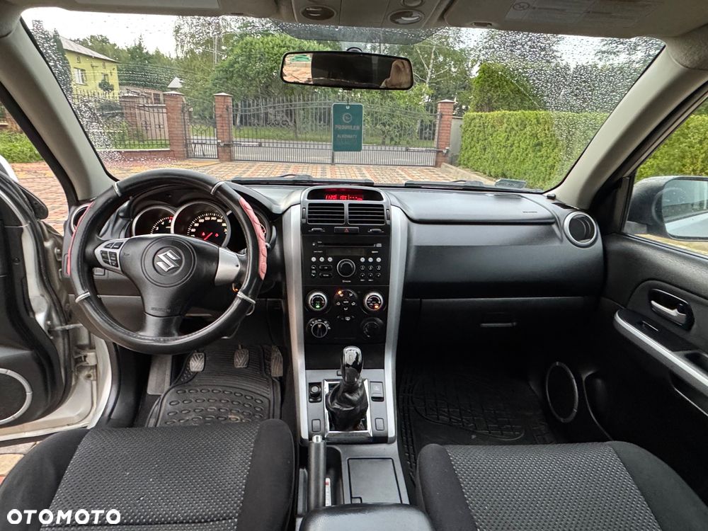 Suzuki Grand Vitara 1.9 DDiS - 8