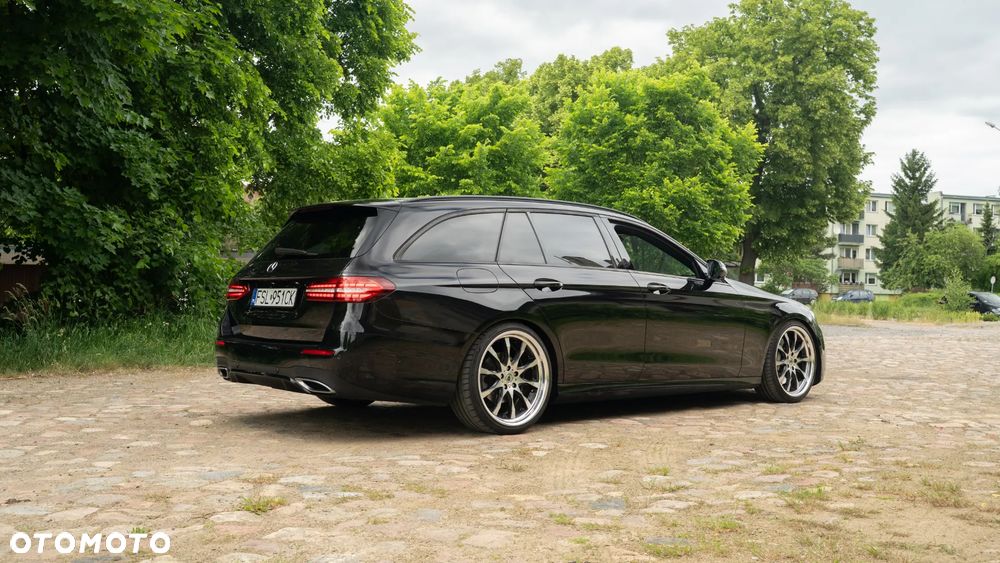 Mercedes-Benz Klasa E 300 9G-TRONIC AMG Line - 5