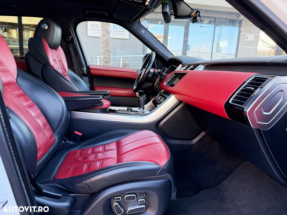 Land Rover Range Rover Sport - 11