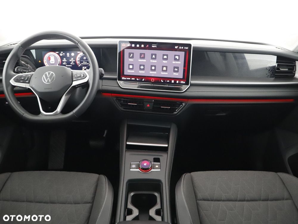 Volkswagen Tayron 2.0 TDI SCR 4Mot Elegance DSG - 11