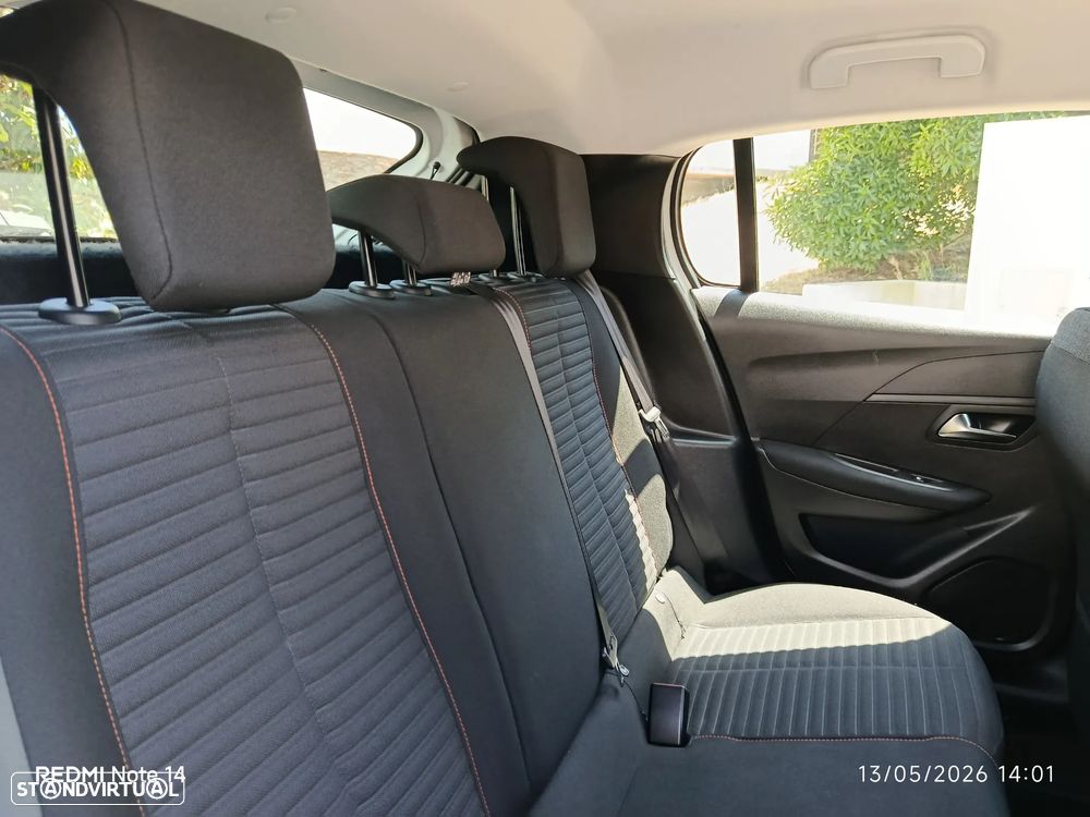 Peugeot 208 1.2 PureTech Active - 13