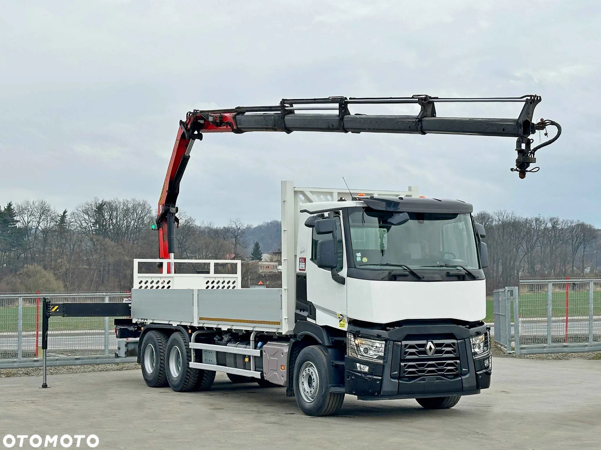 Renault C 380 * SKRZYNIA 6,80 m + PK 18002 EH - C + PILOT * STAN BDB! /6x4 - 2