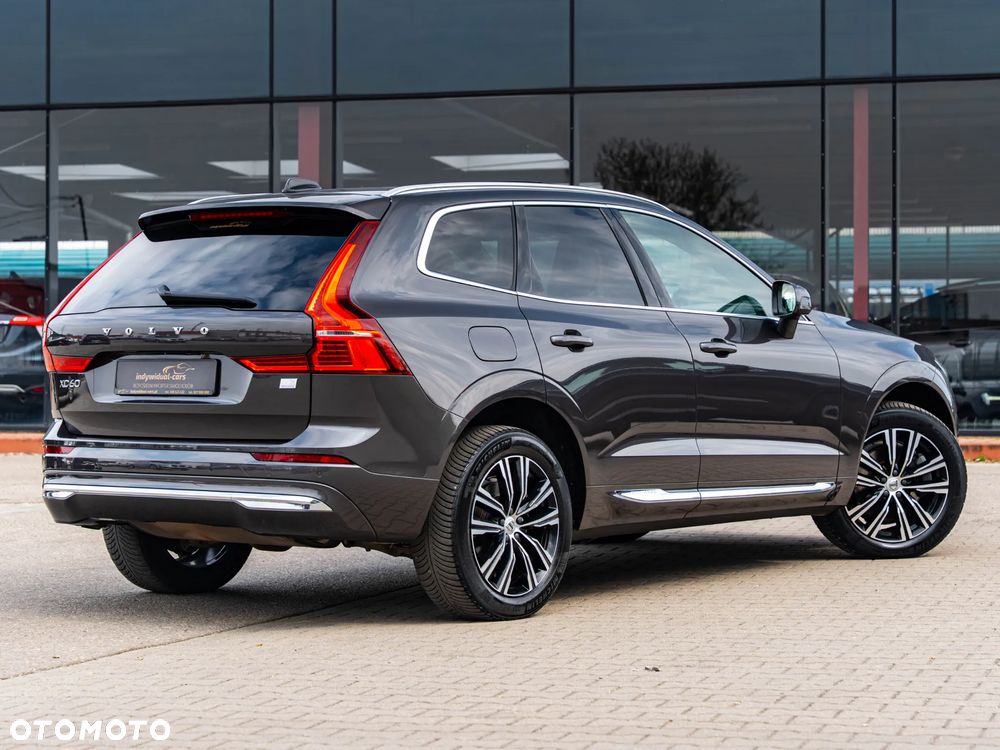 Volvo XC 60 T6 AWD Recharge Geartronic Inscription - 12