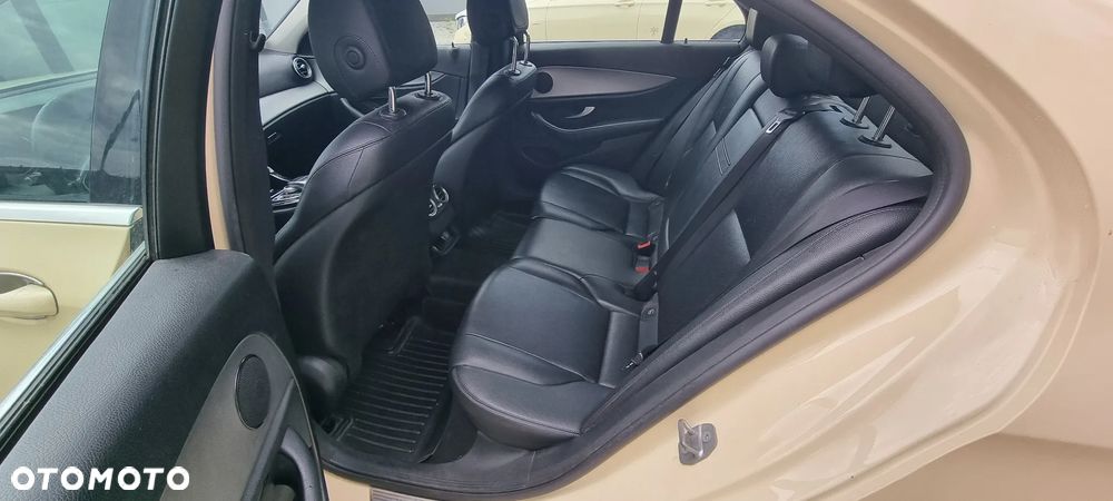 Mercedes-Benz Klasa E 200 d 9G-TRONIC - 7