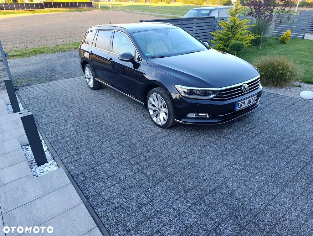 Volkswagen Passat 2.0 TDI (BlueMotion Technology) Highline - 16