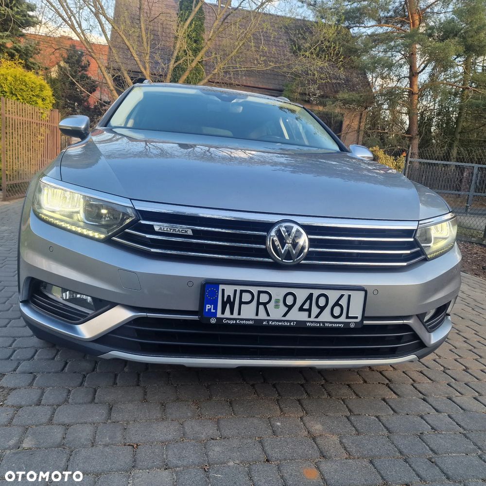 Volkswagen Passat Alltrack 2.0 TDI SCR 4Motion DSG - 9