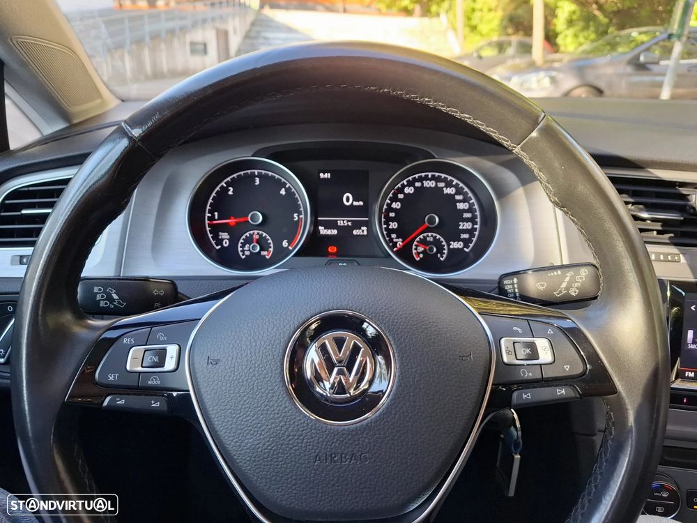 VW Golf 1.6 TDi BlueMotion Confortline - 13
