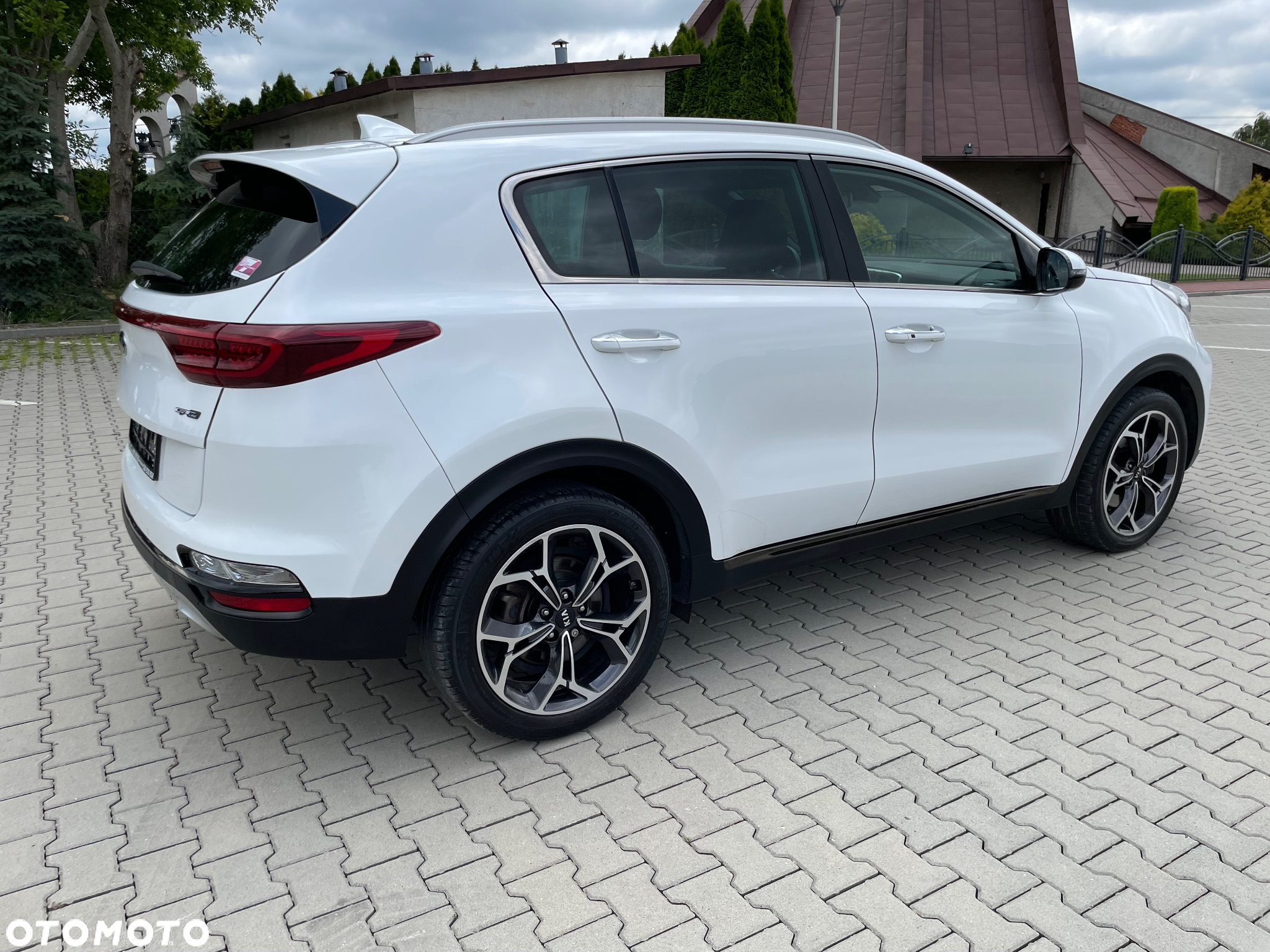 Kia Sportage 1.6 CRDI AWD Eco-Dynamics+ (48V M-H) DCT GT-Line - 5