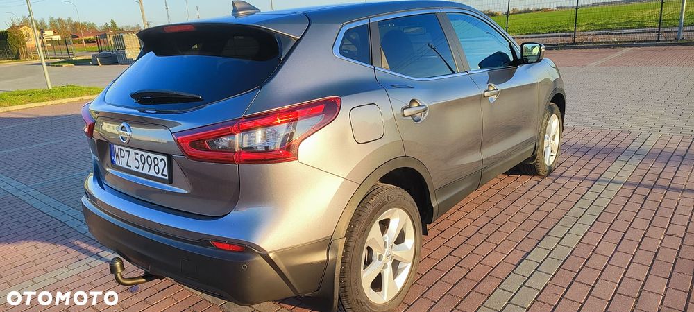 Nissan Qashqai 1.2 DIG-T N-Vision - 32