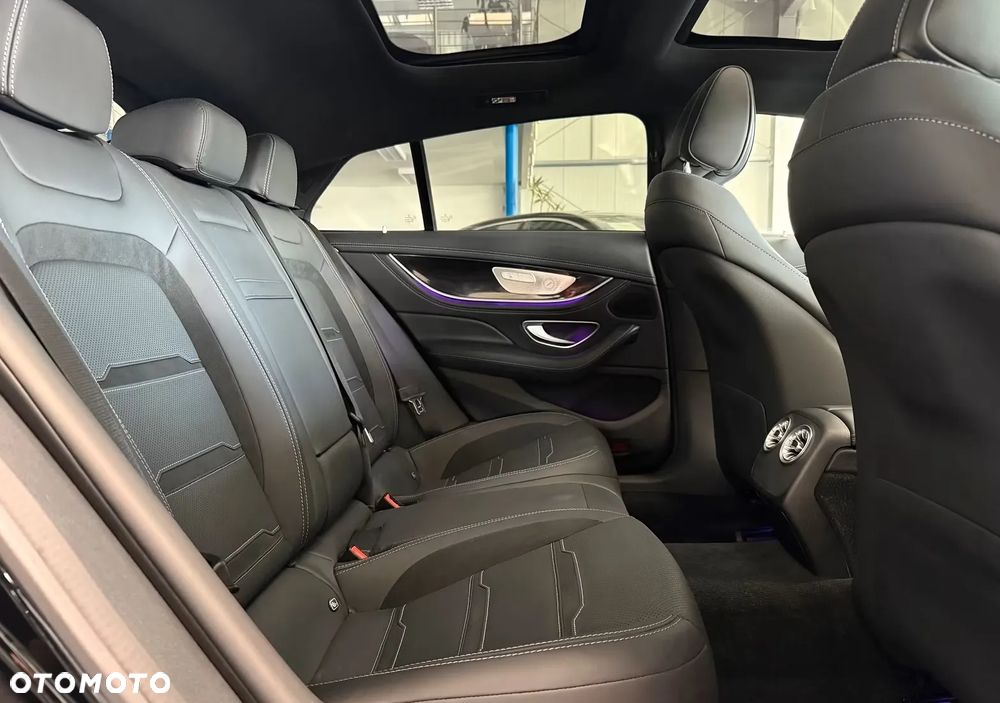 Mercedes-Benz AMG GT - 14