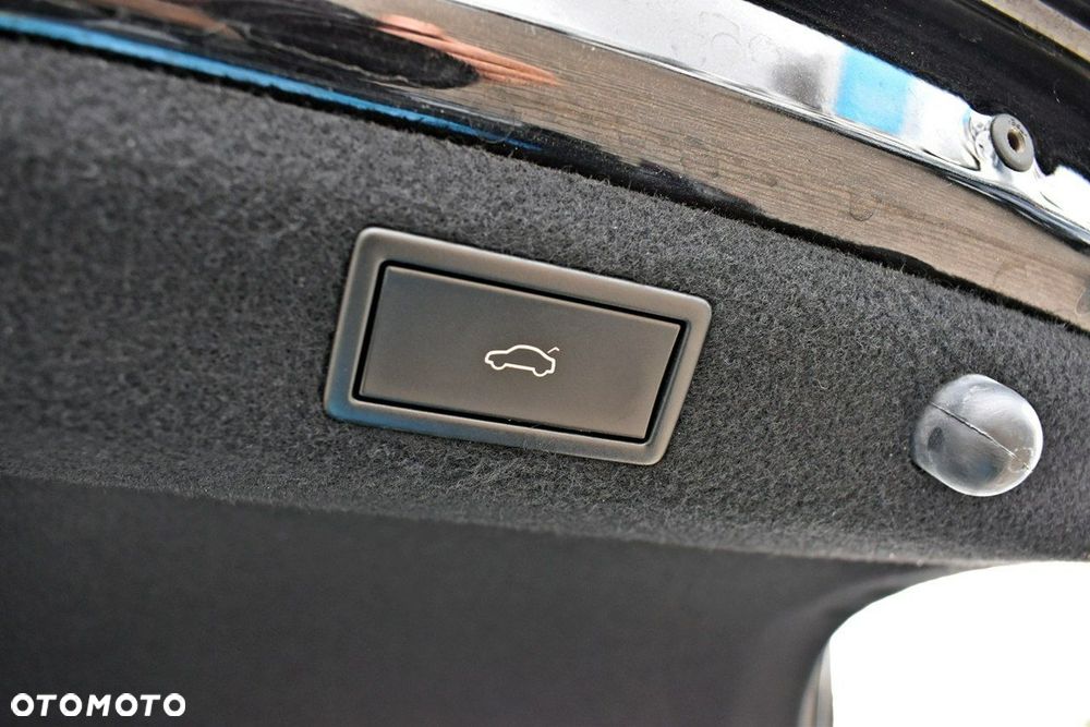 Skoda Superb 2.0 TSI 4x4 L&K DSG - 36