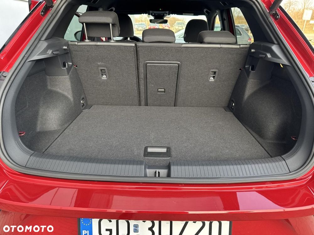 Volkswagen T-Roc - 17