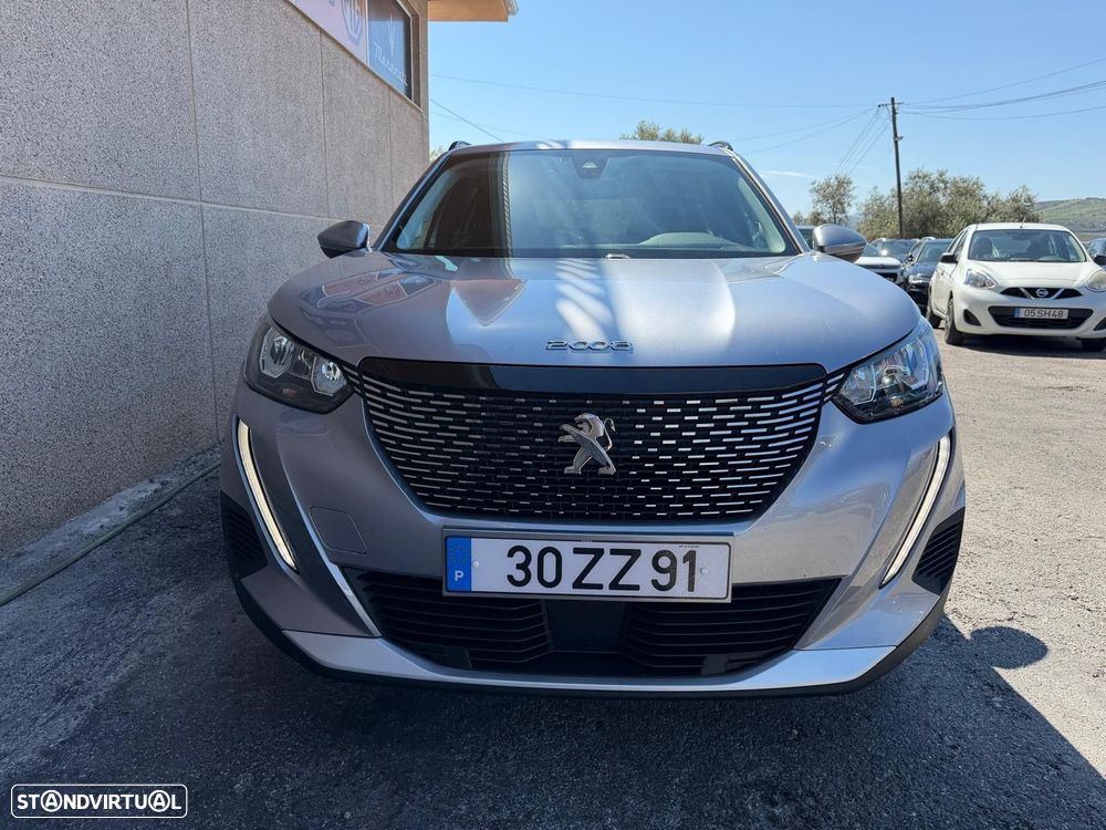 Peugeot 2008 1.2 PureTech Allure Pack - 4