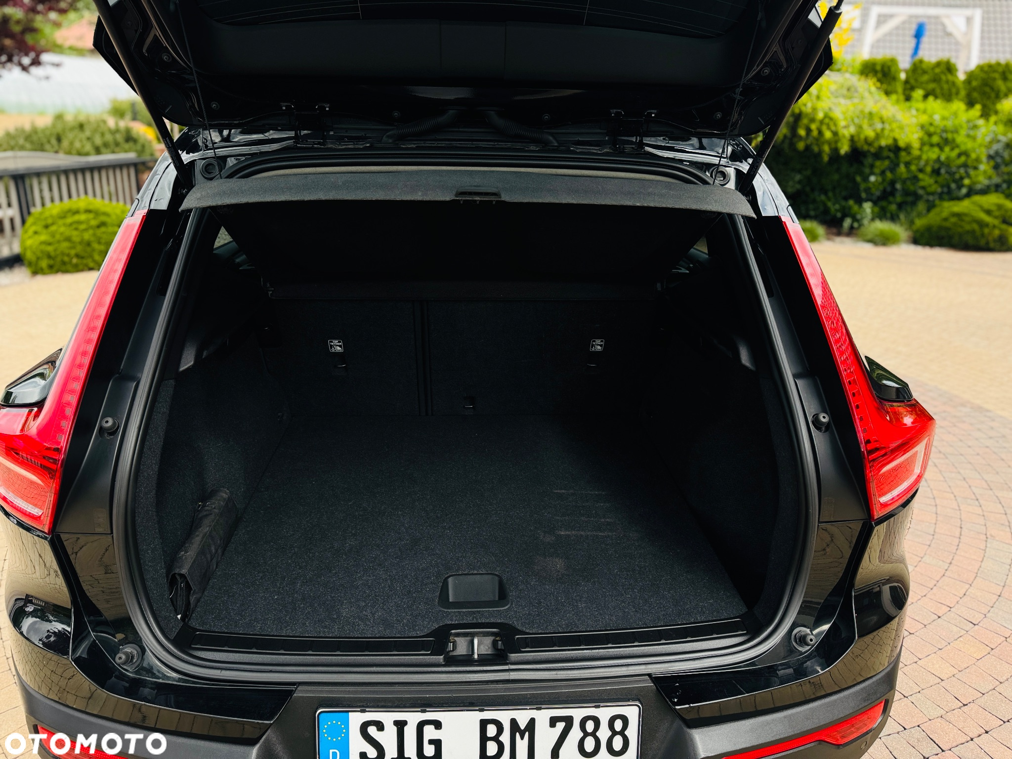 Volvo XC 40 D3 AWD Momentum Pro - 11