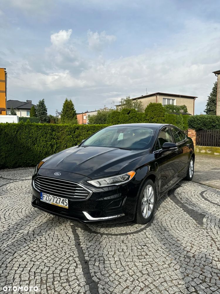 Ford Mondeo 2.0 Hybrid Titanium - 4