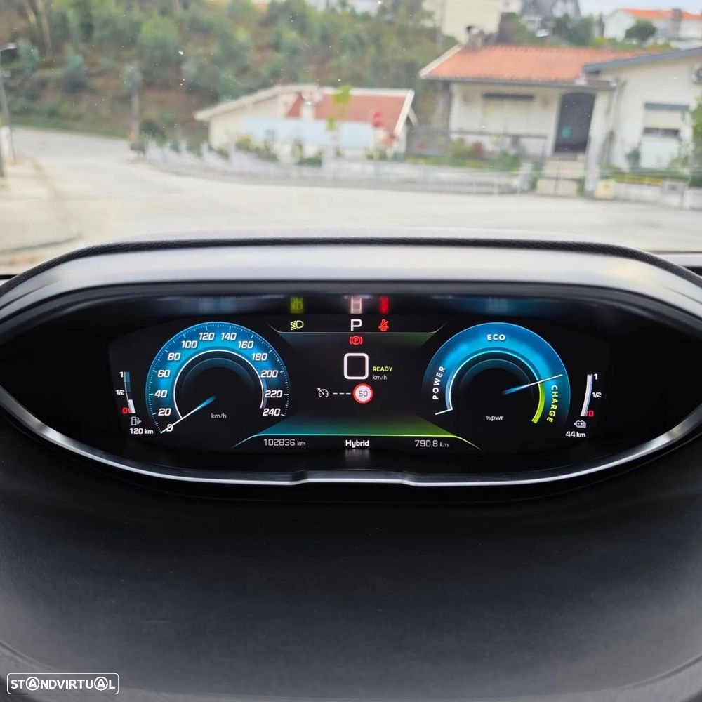 Peugeot 3008 1.6 Hybrid Allure Pack e-EAT8 - 16