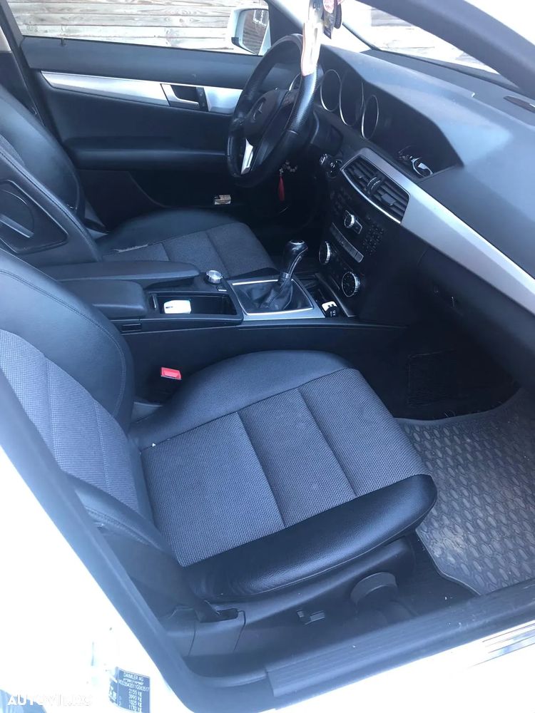 Mercedes-Benz C 200 CDI BlueEFFICIENCY - 5