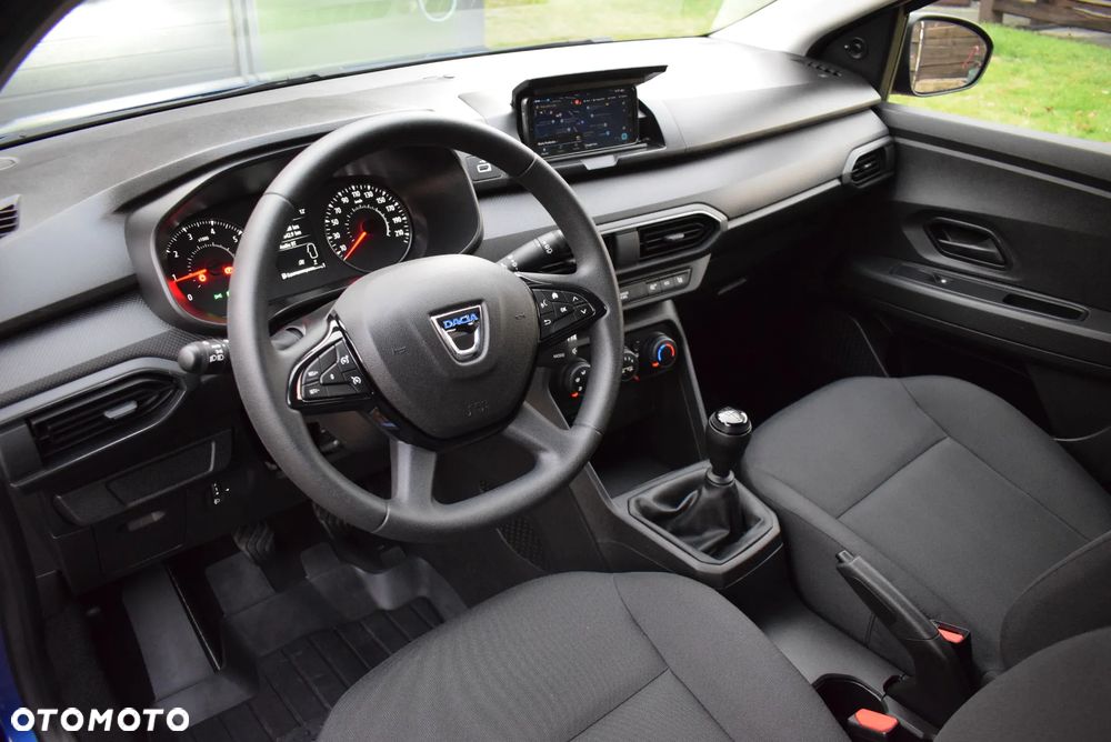 Dacia Sandero - 27