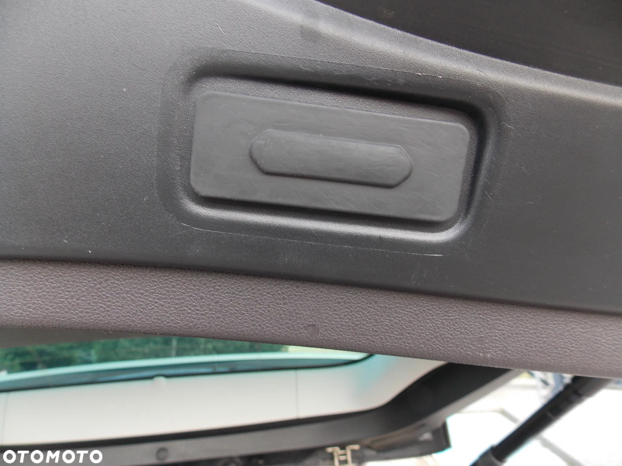 Renault Espace 1.6 dCi Energy Initiale Paris EDC - 17