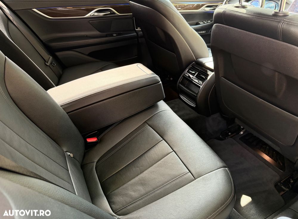 BMW Seria 7 740d xDrive - 10