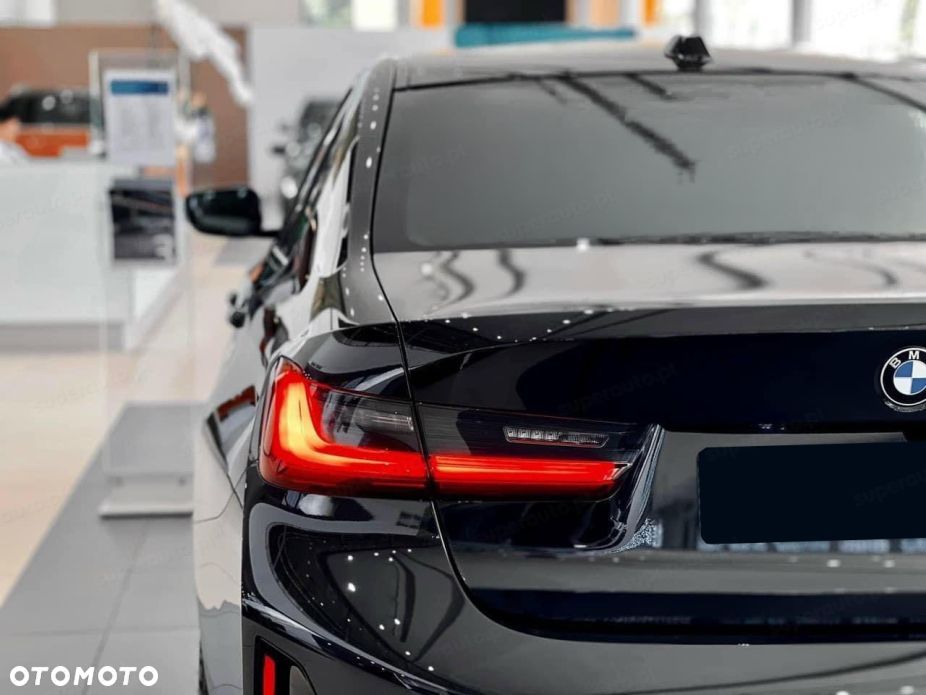 BMW Seria 3 318i M Sport - 5