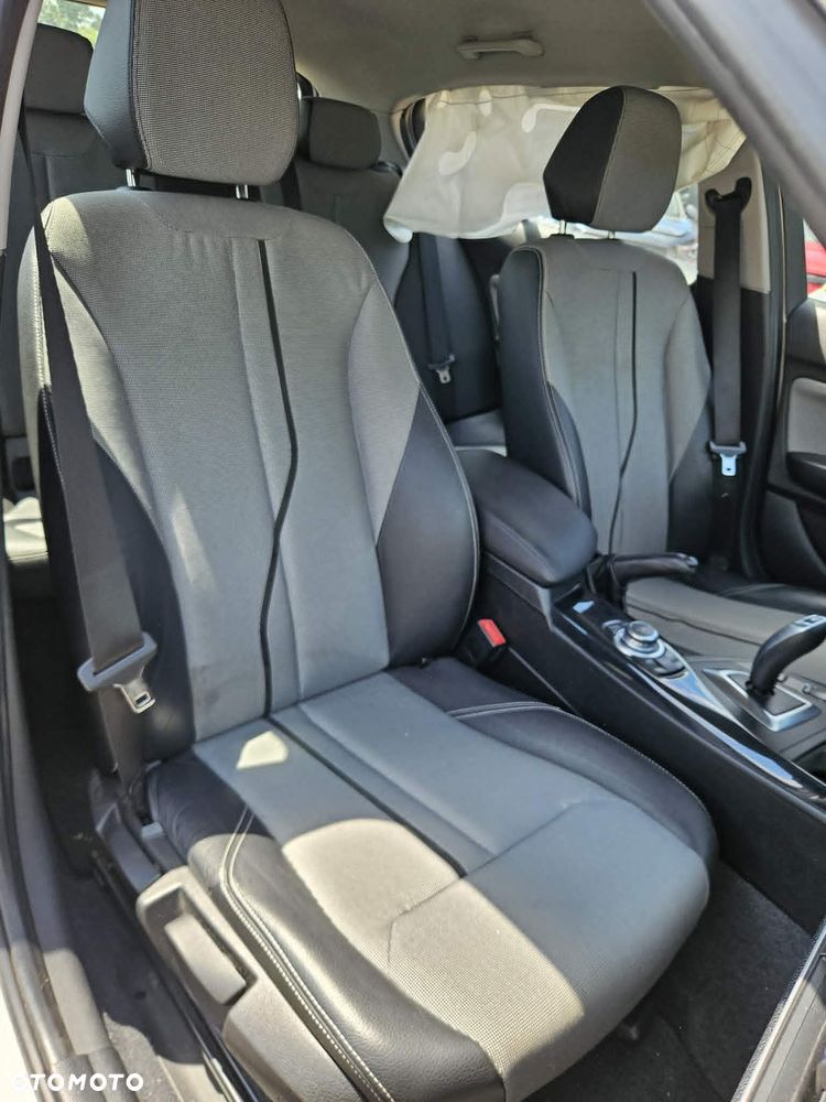 BMW Seria 1 118d Sport Line - 5