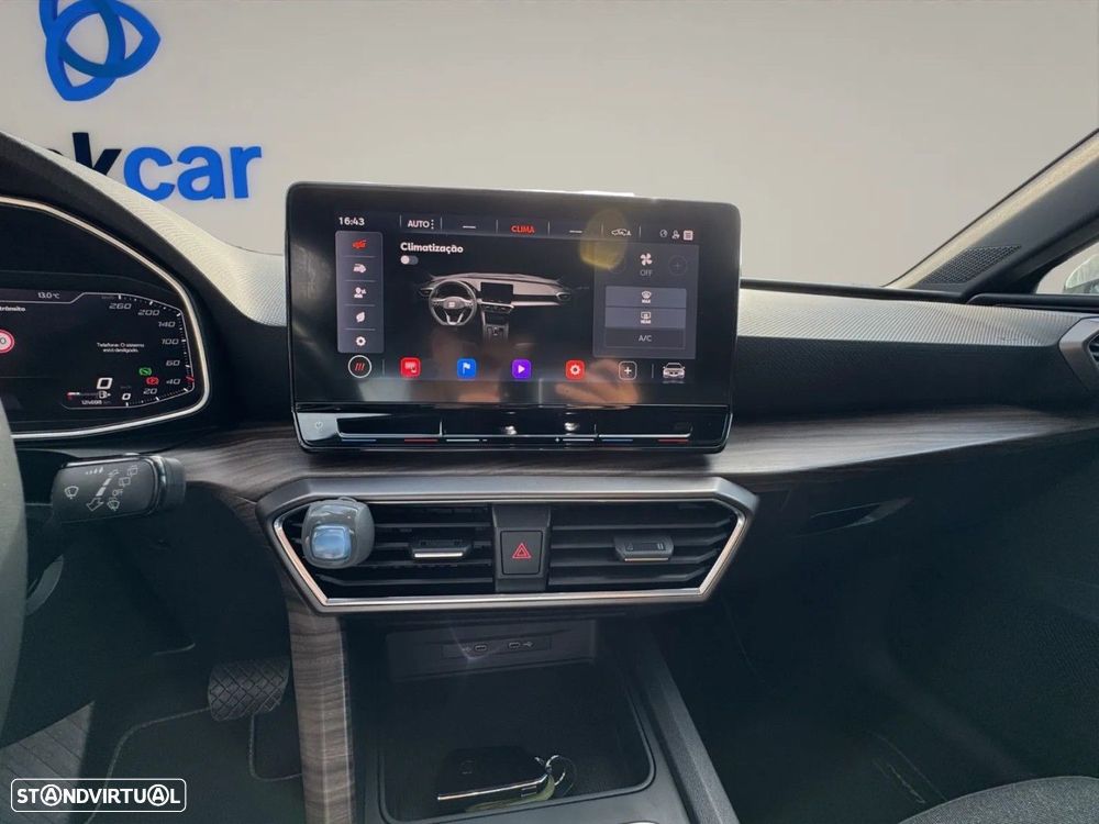 SEAT Leon 1.4 e-Hybrid Xcellence DSG - 22