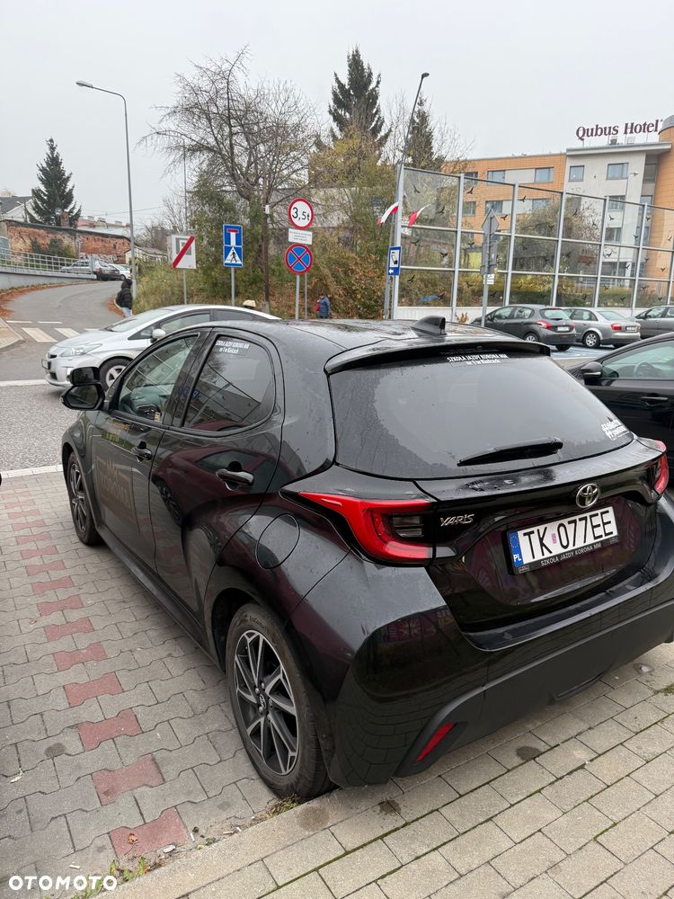 Toyota Yaris 1.5 Active - 6