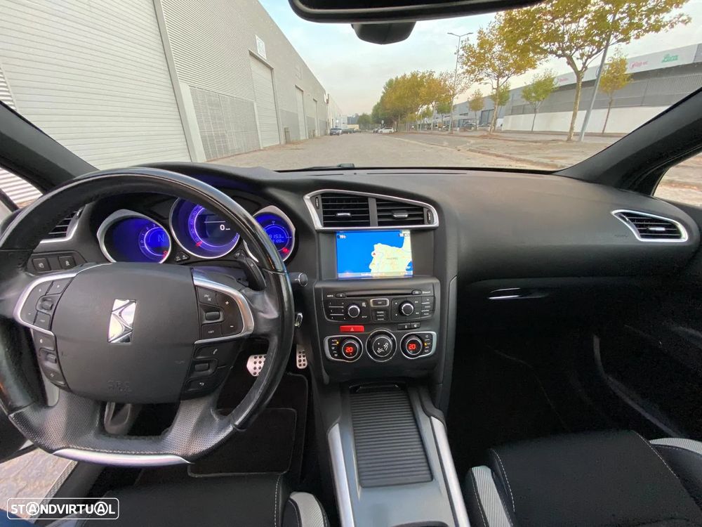 Citroën DS4 1.6 e-HDi So Chic ETG6 - 14