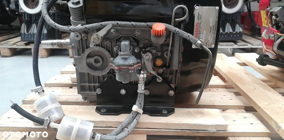 SILNIK RUGGERINI MD 150 MD150 10kW 3000tpm 654cc 6910 zł netto - 4