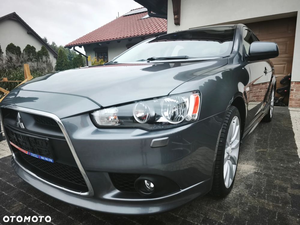 Mitsubishi Lancer
